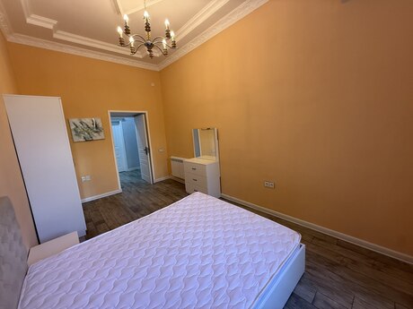 4-room apartment, 125 m², Nizami: 335 000 ₼ 3