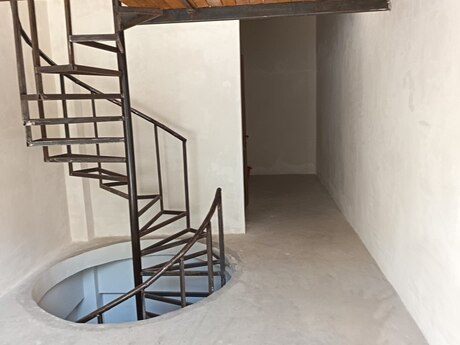 2 otaqlı mənzil, 90 m², Neftçilər: 135 000 ₼ 2