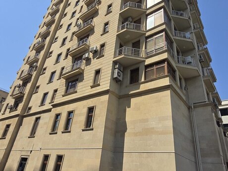 Elan №6412296 - Bakı, 28 May m., 3 otaqlı, 78 m², 18/18 mərtəbə