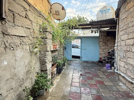 4 otaqlı həyət evi, 72 m², NZS: 90 000 ₼ 5
