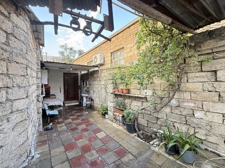 4 otaqlı həyət evi, 72 m², NZS: 90 000 ₼ 3