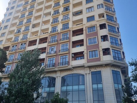 3 otaq · 139 m² · 8/16 mərtəbə, 28 May