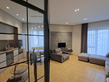Elan №6412323 - Bakı, Ağ şəhər q., 3 otaqlı, 100 m², 8/8 mərtəbə