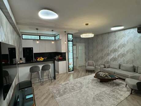 Kirayə 3 otaqlı mənzil, 110 m², Qələbə Residence: 1 100 ₼/ay 3