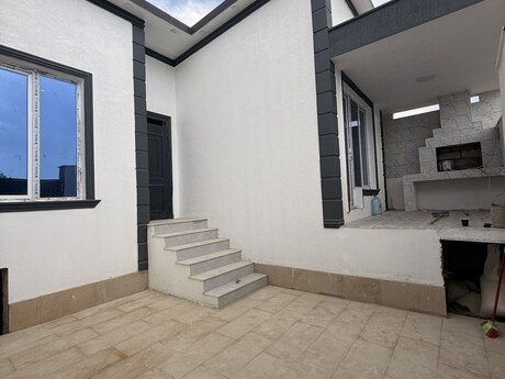 3 otaqlı həyət evi, 90 m², Binə: 67 000 ₼ 2