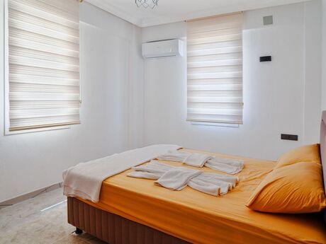 Аренда: 4-комнатная квартира, 150 м², 20 Yanvar: 255 ₼/мес 3