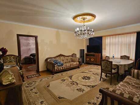4 otaq · 100 m² · 7/9 mərtəbə, Elmlər Akademiyası