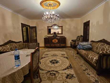 Аренда: 4-комнатная квартира, 100 м², Elmlər Akademiyası: 1 000 ₼/мес 2