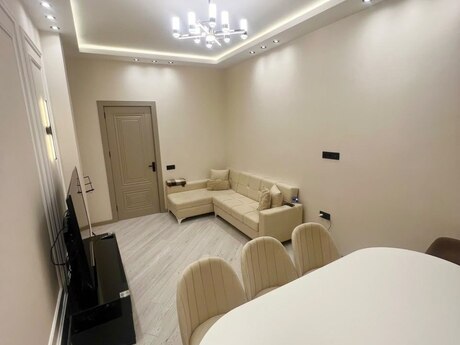 2 otaqlı mənzil, 80 m², Elmlər Akademiyası: 270 000 ₼ 5