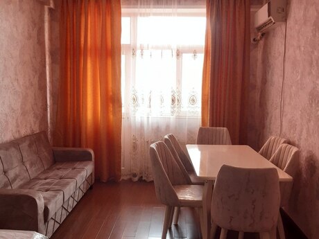 2 otaq · 95 m² · 12/17 mərtəbə, Elmlər Akademiyası