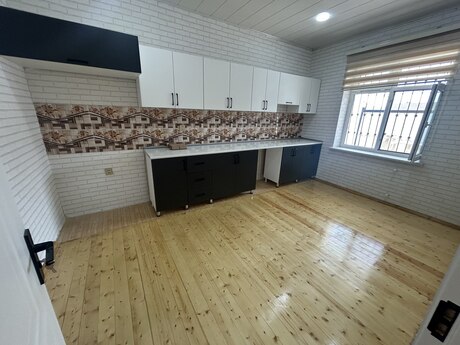3 otaqlı həyət evi, 110 m², Binə: 72 000 ₼ 5
