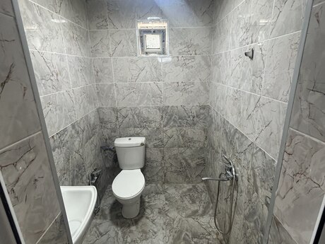 4 otaqlı həyət evi, 120 m², Binə: 70 000 ₼ 5