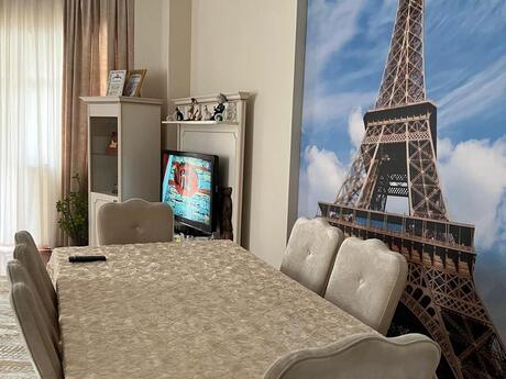 2 otaqlı mənzil, 83 m², 28 May: 305 000 ₼ 4
