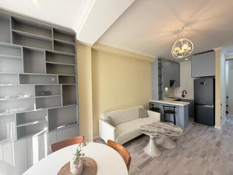 Kirayə 2 otaqlı mənzil, 65 m², 8 Noyabr: 900 ₼/ay 2