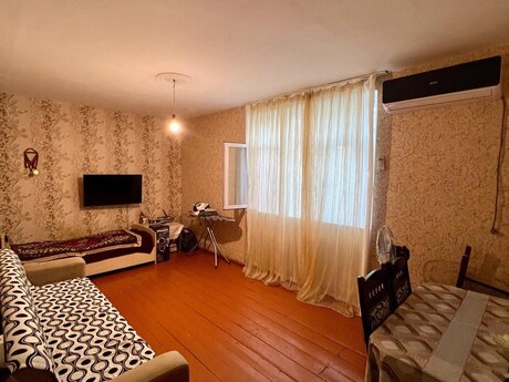 Elan №6412618 - Bakı, Sabunçu r., 2 otaqlı, 65 m², 2/5 mərtəbə