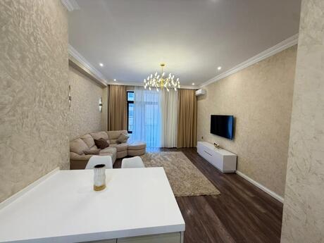 Kirayə 3 otaqlı mənzil, 100 m², Ağ şəhər: 1 600 ₼/ay 3