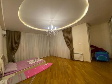 Kirayə 4 otaqlı mənzil, 210 m², 28 May: 2 200 ₼/ay 4