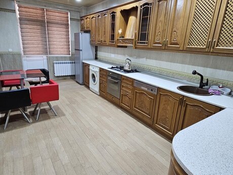 2-комнатная квартира, 120 м², Şah İsmayıl Xətai: 350 000 ₼ 5