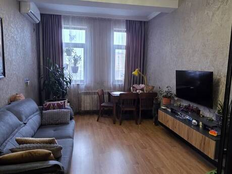 Elan №6412784 - Bakı, Nizami m., 2 otaqlı, 65 m², 7/17 mərtəbə