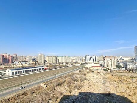 4-room apartment, 170 m², Şah İsmayıl Xətai: 460 000 ₼ 3