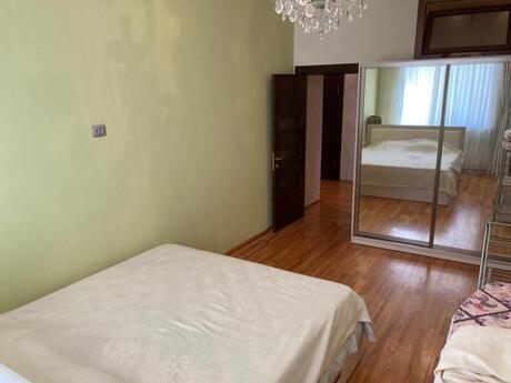 Kirayə 3 otaqlı mənzil, 100 m², 28 May: 1 250 ₼/ay 4