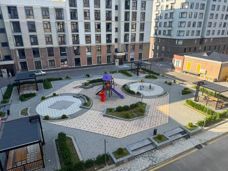 3-room apartment, 100 m², 8 Noyabr: 350 000 ₼ 2