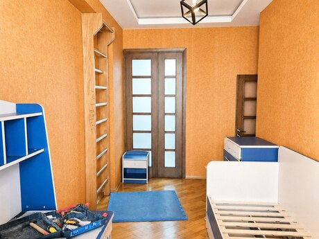 3 otaqlı mənzil, 100 m², 28 May: 285 000 ₼ 5