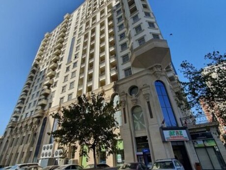 4 otaq · 206 m² · 15/17 mərtəbə, 28 May
