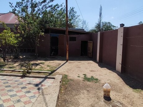 5 otaqlı həyət evi, 170 m², Binə: 180 000 ₼ 2