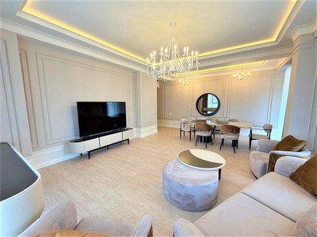 Kirayə 4 otaqlı mənzil, 220 m², Ağ şəhər: 5 999 ₼/ay 3