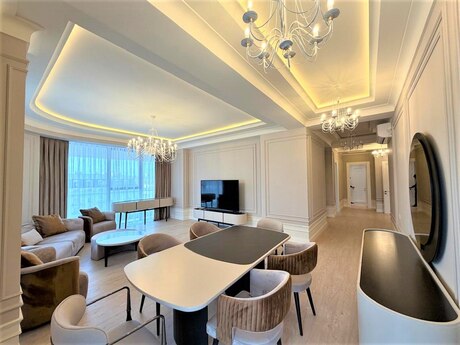 Kirayə 4 otaqlı mənzil, 220 m², Ağ şəhər: 5 999 ₼/ay 2