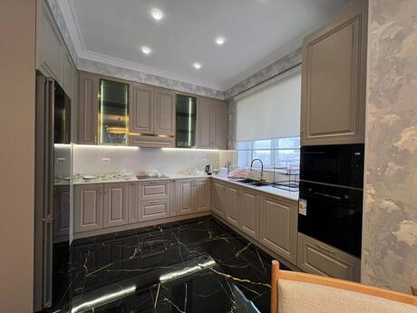 Kirayə 3 otaqlı mənzil, 120 m², Ağ şəhər: 2 800 ₼/ay 4
