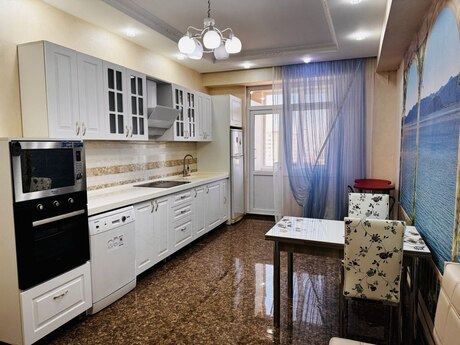 2 otaqlı mənzil, 90 m², Badamdar: 260 000 ₼ 2
