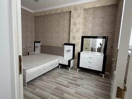 3 otaqlı mənzil, 78 m², İnşaatçılar: 204 000 ₼ 3