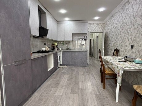 4 otaqlı mənzil, 125 m², Suraxanı: 225 000 ₼ 2
