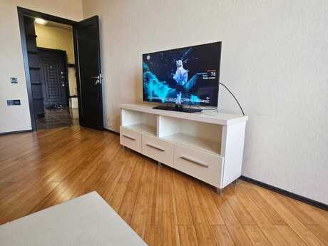 Kirayə 2 otaqlı mənzil, 70 m², Gənclik: 850 ₼/ay 2