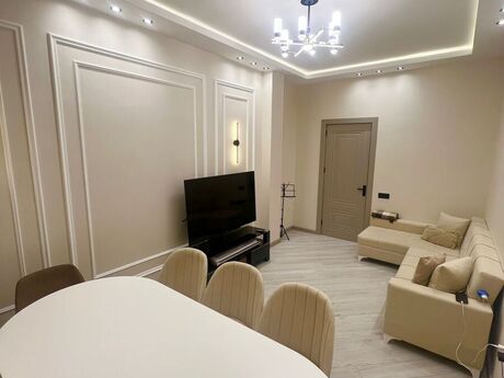 Elan №6413349 - Bakı, İnşaatçılar m., 2 otaqlı, 71 m², 5/22 mərtəbə