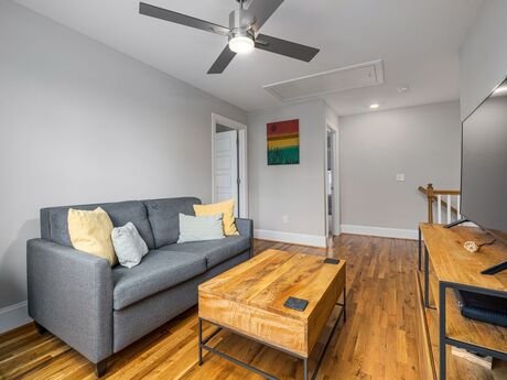 Kirayə 4 otaqlı mənzil, 100 m², İnşaatçılar: 288 ₼/ay 4