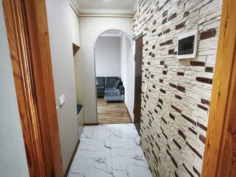 3-room apartment for rent, 50 m², Memar Əcəmi: 650 ₼/mo 3