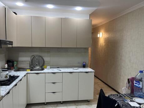5 otaqlı mənzil, 122 m², Xalqlar Dostluğu: 300 000 ₼ 2