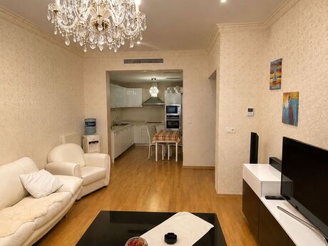 Kirayə 2 otaqlı mənzil, 90 m², Port Baku Residence: 1 800 ₼/ay 5