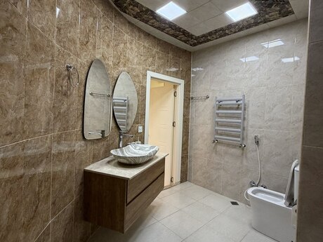 Kirayə 3 otaqlı mənzil, 130 m², Yeni Yasamal: 1 200 ₼/ay 5