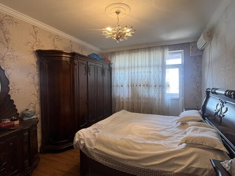 3-room apartment, 100 m², Avtovağzal: 220 000 ₼ 4