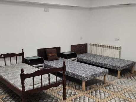 1 otaq · 40 m² · 1/5 mərtəbə, Elmlər Akademiyası