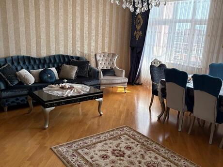 4 rooms · 172 m² · floor 16/18, Nəsimi