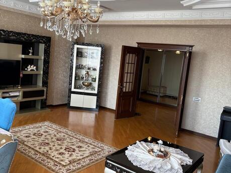 4-room apartment, 172 m², Nəsimi: 619 200 ₼ 4
