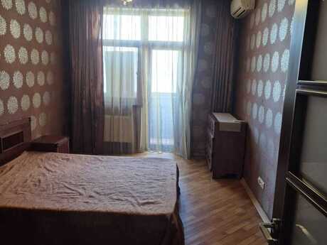 3 otaqlı mənzil, 105 m², 28 May: 285 000 ₼ 2