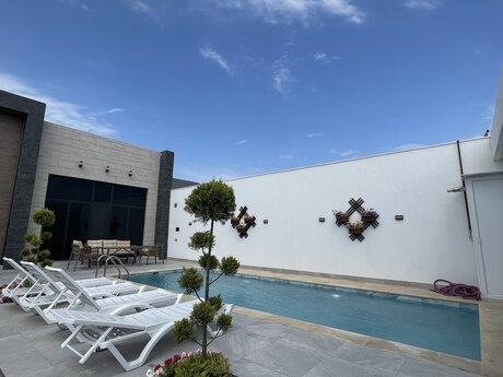Şüvəlanda 4 otaqlı həyət evi kirayə verilir, 250 m², 150 AZN/ay, şəkil 4 / 12