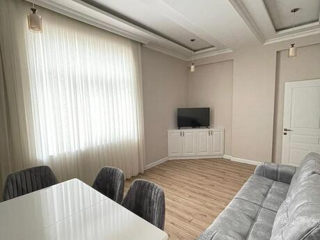 Kirayə 2 otaqlı mənzil, 80 m², Nəsimi: 1 000 ₼/ay 3