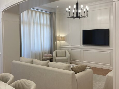 2 otaqlı mənzil, 100 m², 28 May: 385 000 ₼ 5